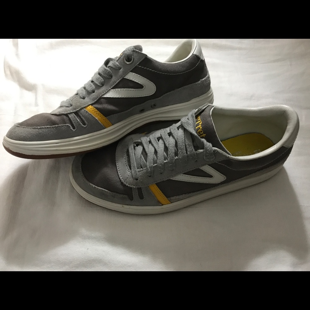 Tretorn Sneaker Shoes size 9 Men’s ☆☆